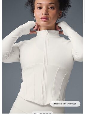 ALO Yoga Women's Cream Zip Jacket